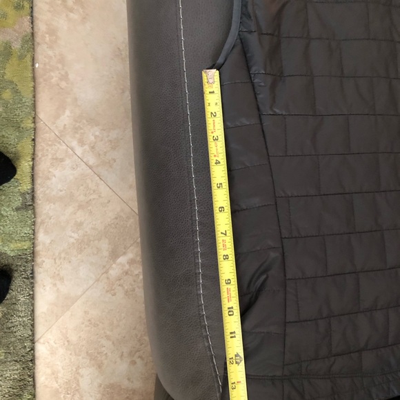 Patagonia Dark Gray Quilted Vest Men’s Small/Fits Women’s Medium - Picture 8 of 9